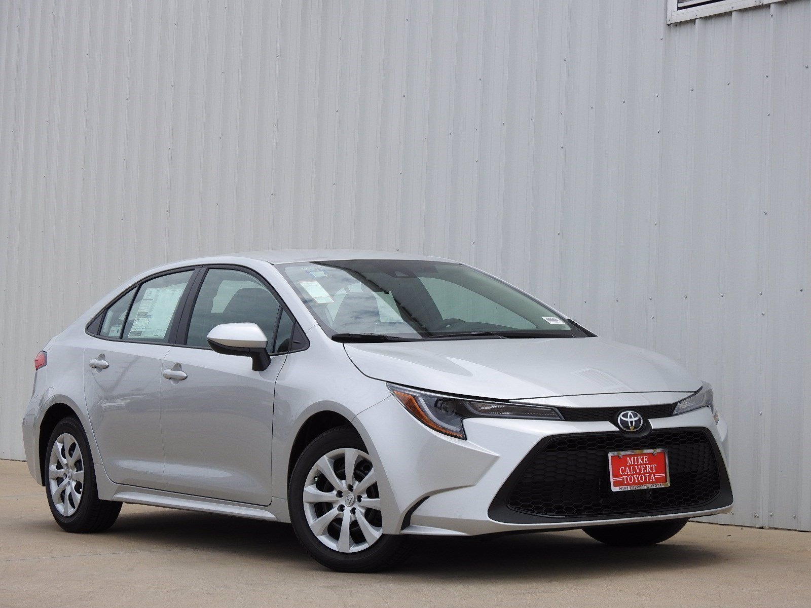 New 2020 Toyota Corolla LE 4dr Car in Houston #202043 | Mike Calvert Toyota